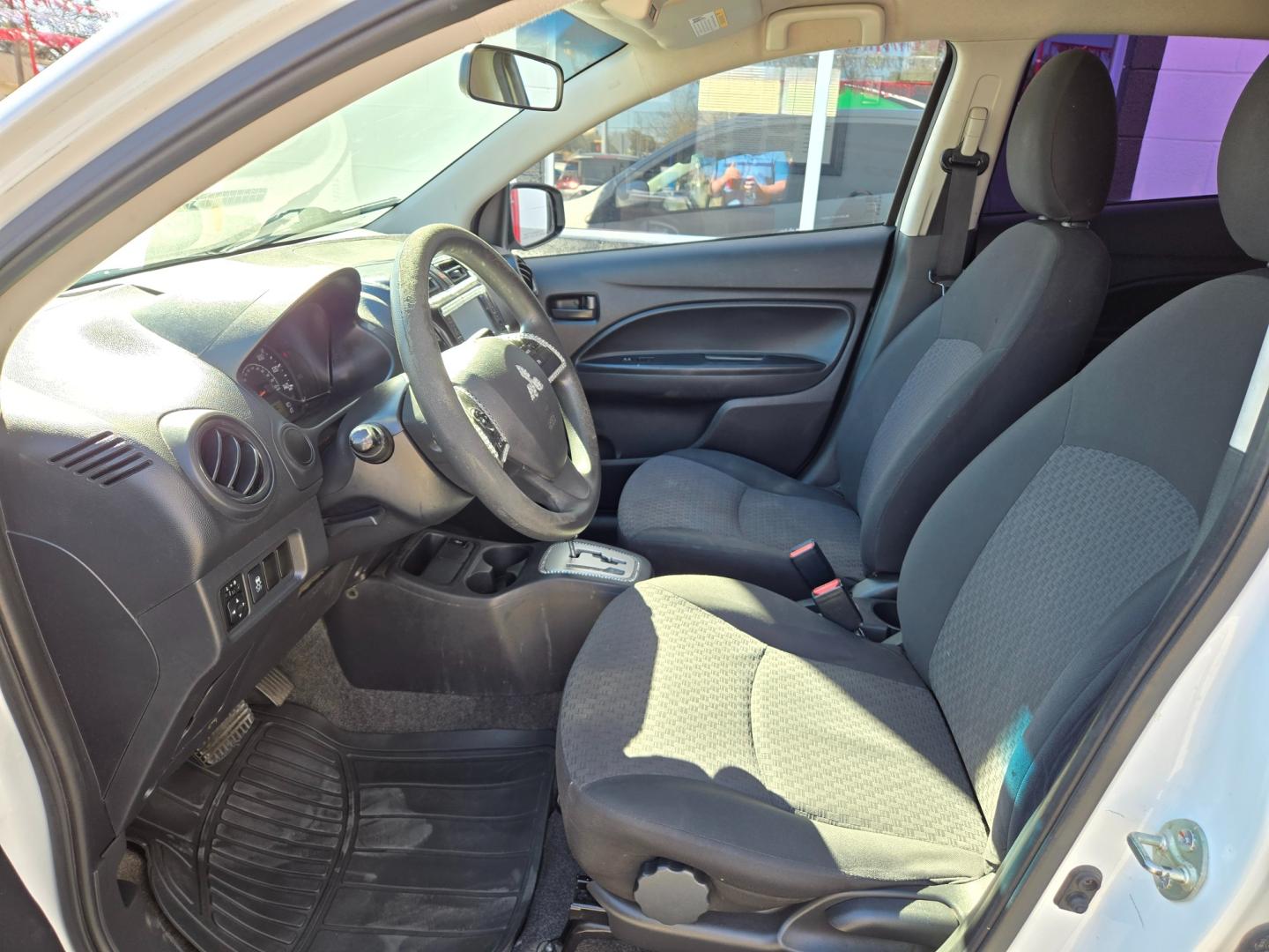 2019 WHITE Mitsubishi Mirage ES 5M (ML32A3HJ0KH) with an 1.2L L3 DOHC engine, Automatic transmission, located at 503 West Court, Seguin, TX, 78155, (830) 379-3373, 29.568621, -97.969803 - Photo#4